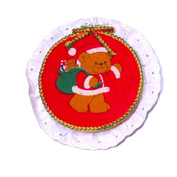 Artist Made Ornaments Christmas Bears Round 5 Inches Fabric Lace Braid Set of 5 - Picture 5 of 7